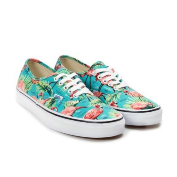 Vans - Picture 1 of 4